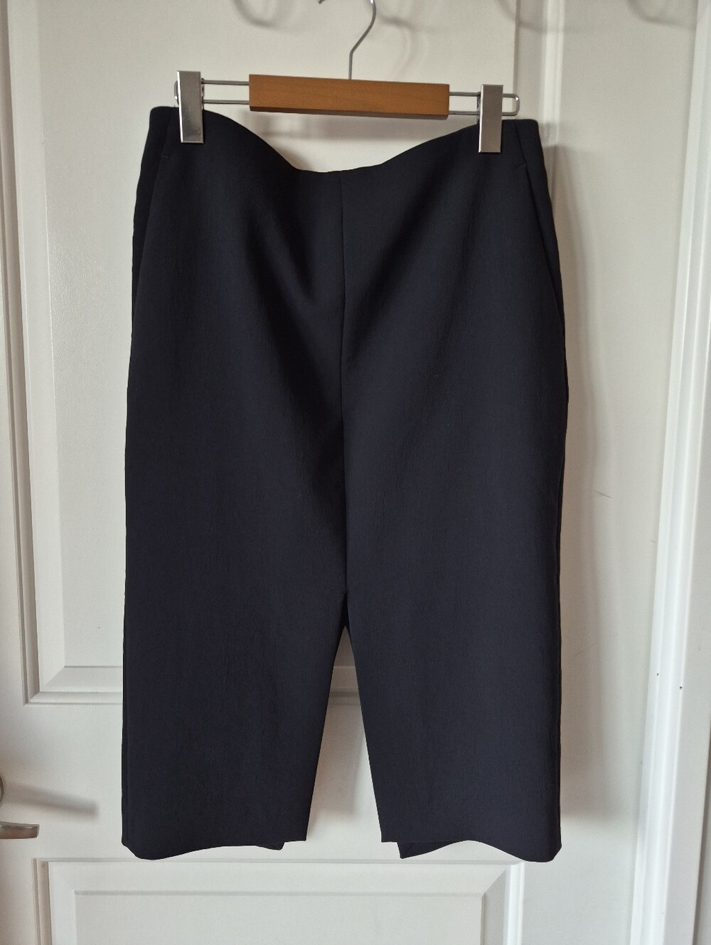 Babaton Black Skirt With Middle Slit Size 8